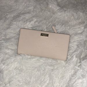 ✨Kate Spade✨Cameron Street Wallet (older style)